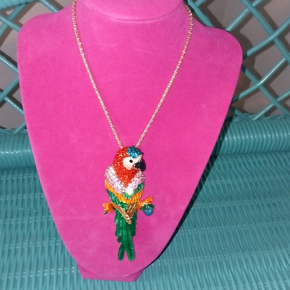 Parrot Rhinestone Betsey Johnson Necklace - Picture 2 of 5